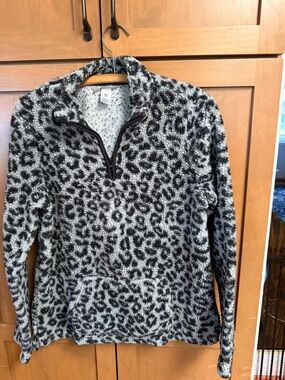 just be Gray Sherpa Fleece Pullover